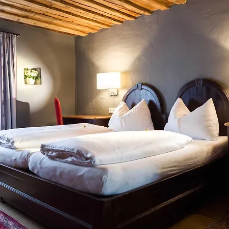 Altstadt Stadtkrug Hotel